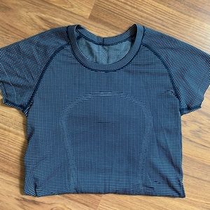Lululemon swiftly tech short sleeve
